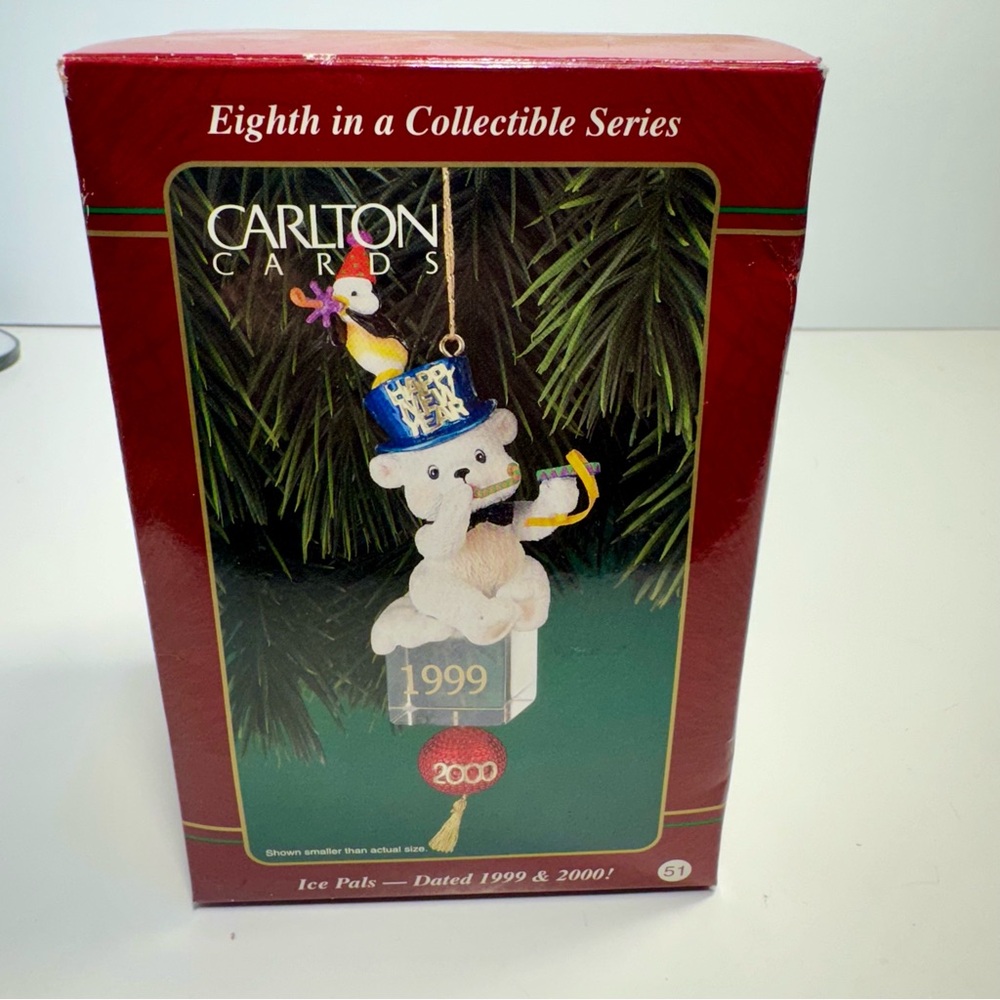 Carlton Cards Ice Pals Dated 1999 2000 Heirloom Collection Christmas Ornament.